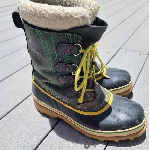 Sorel snowboots